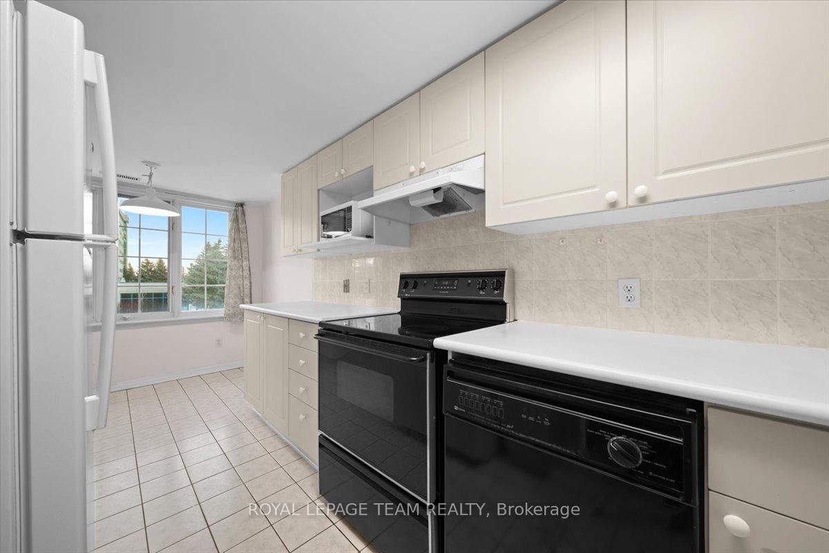 Photo 17 of Unit 32, 108 C Centrepointe Drive W, Ottawa, Centrepointe — HOMEH