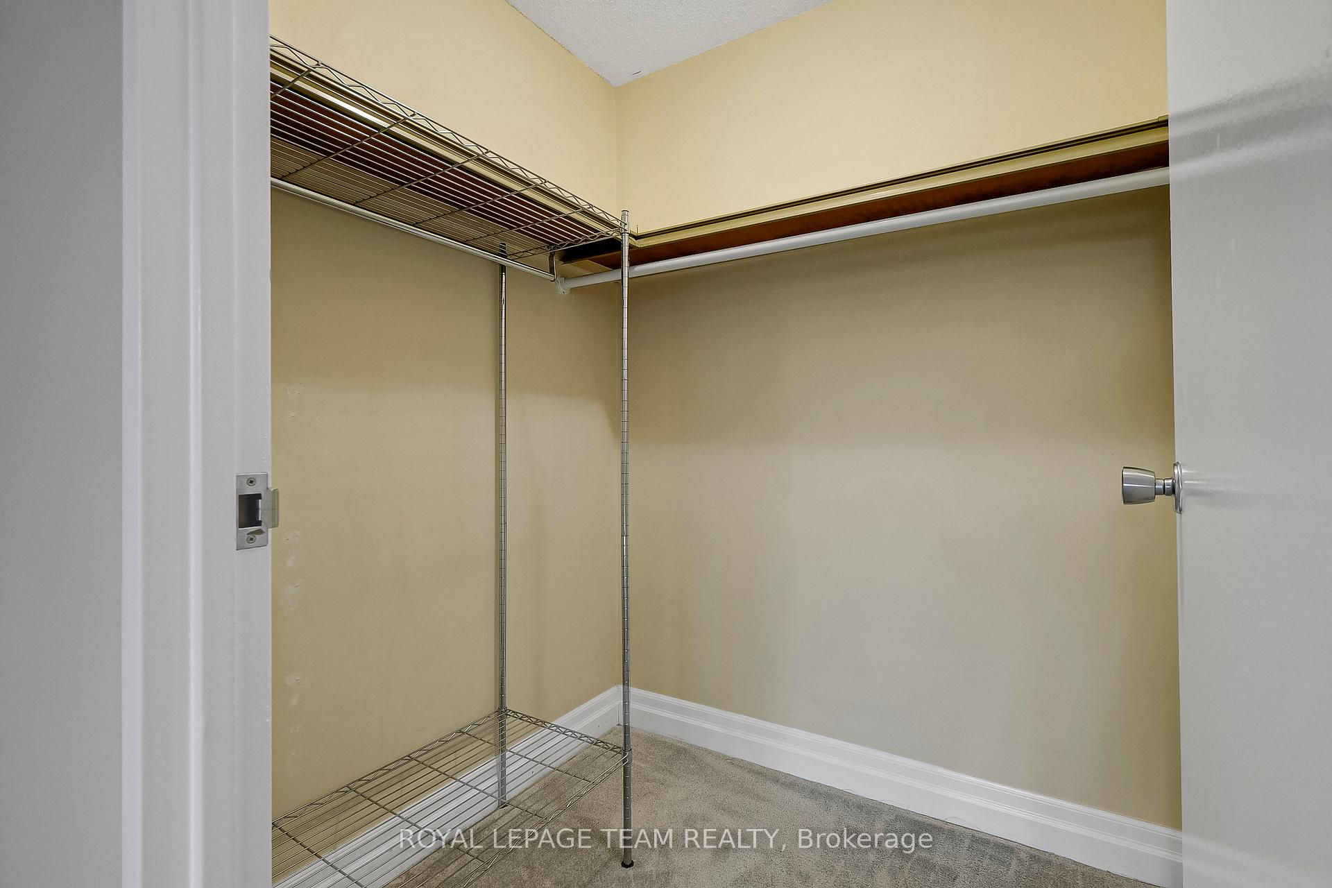 Photo 16 of Unit 302, 50 Burnside Avenue, Ottawa, Mechanicsville — HOMEH
