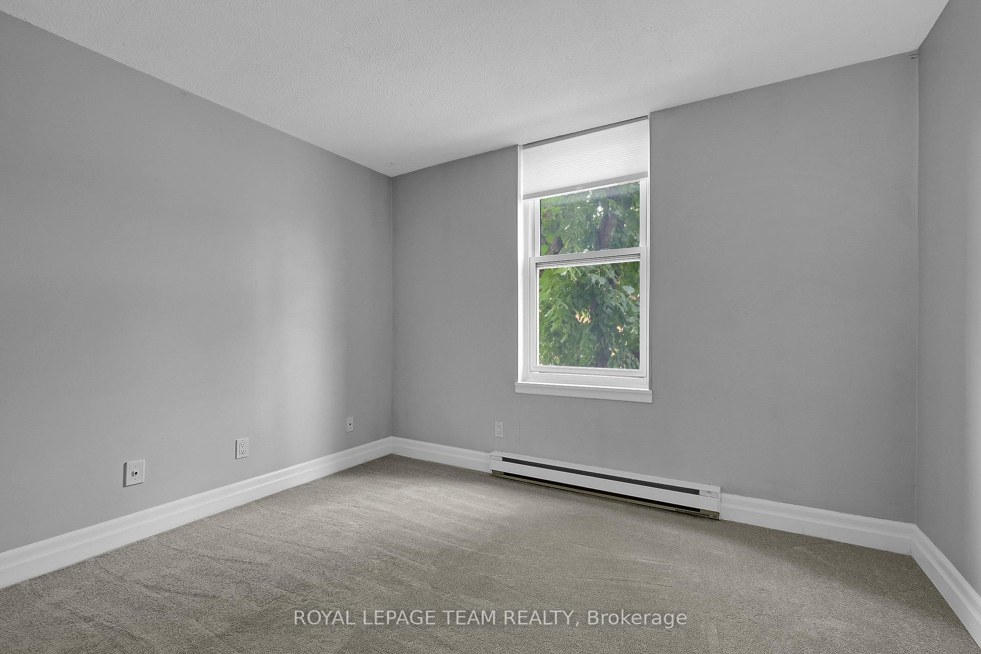 Photo 20 of Unit 302, 50 Burnside Avenue, Ottawa, Mechanicsville — HOMEH