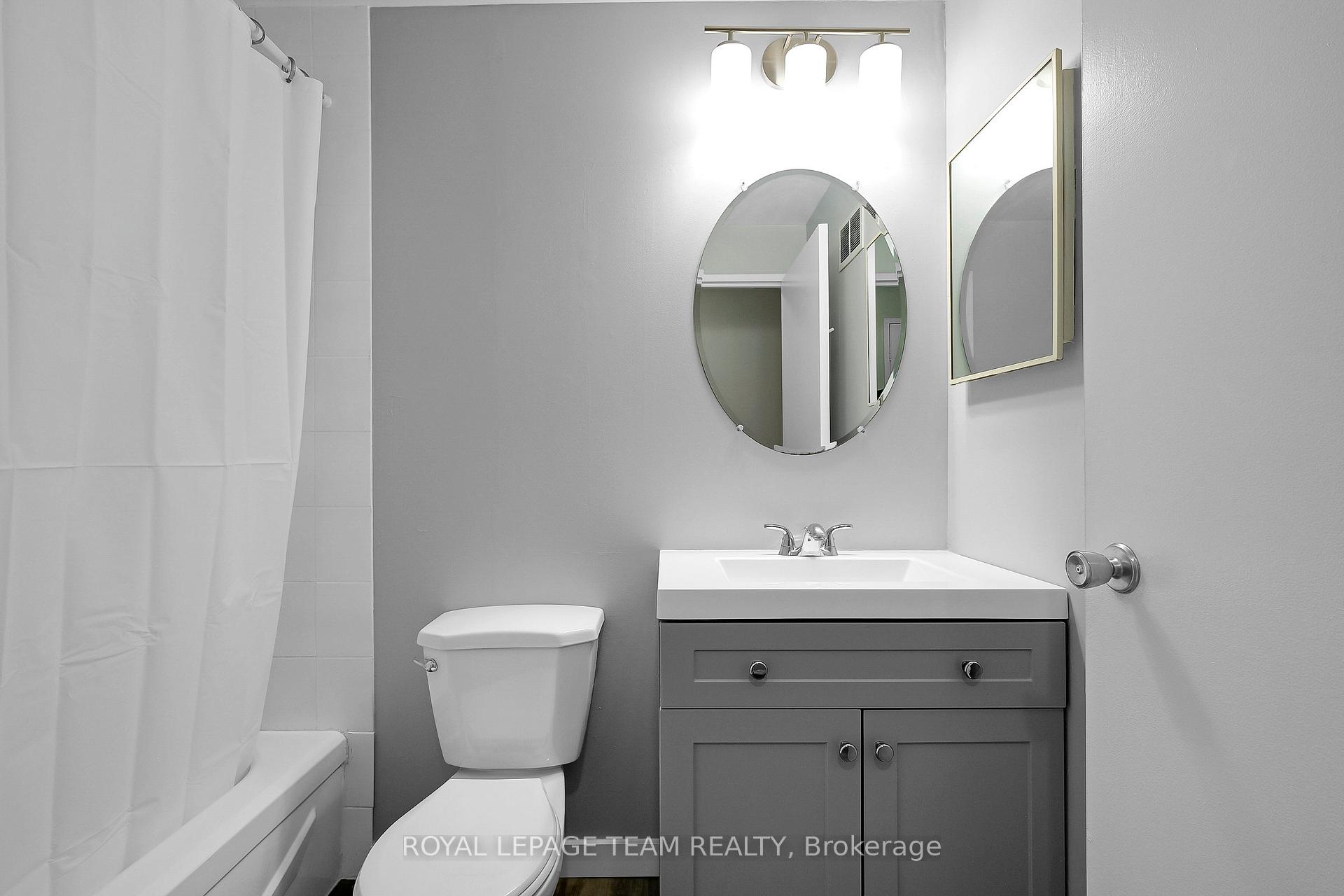 Photo 22 of Unit 302, 50 Burnside Avenue, Ottawa, Mechanicsville — HOMEH