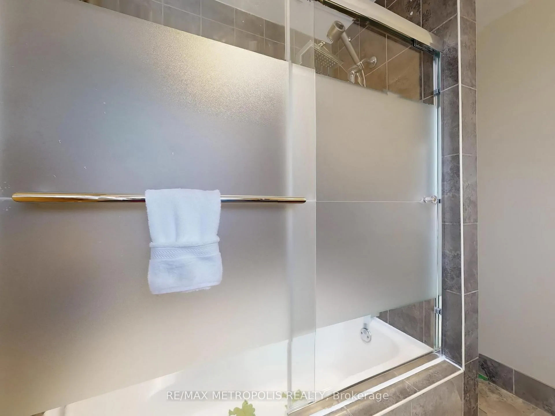 Photo 37 of Unit 4040, 44 Willows Lane, Ajax, Central West — HOMEH