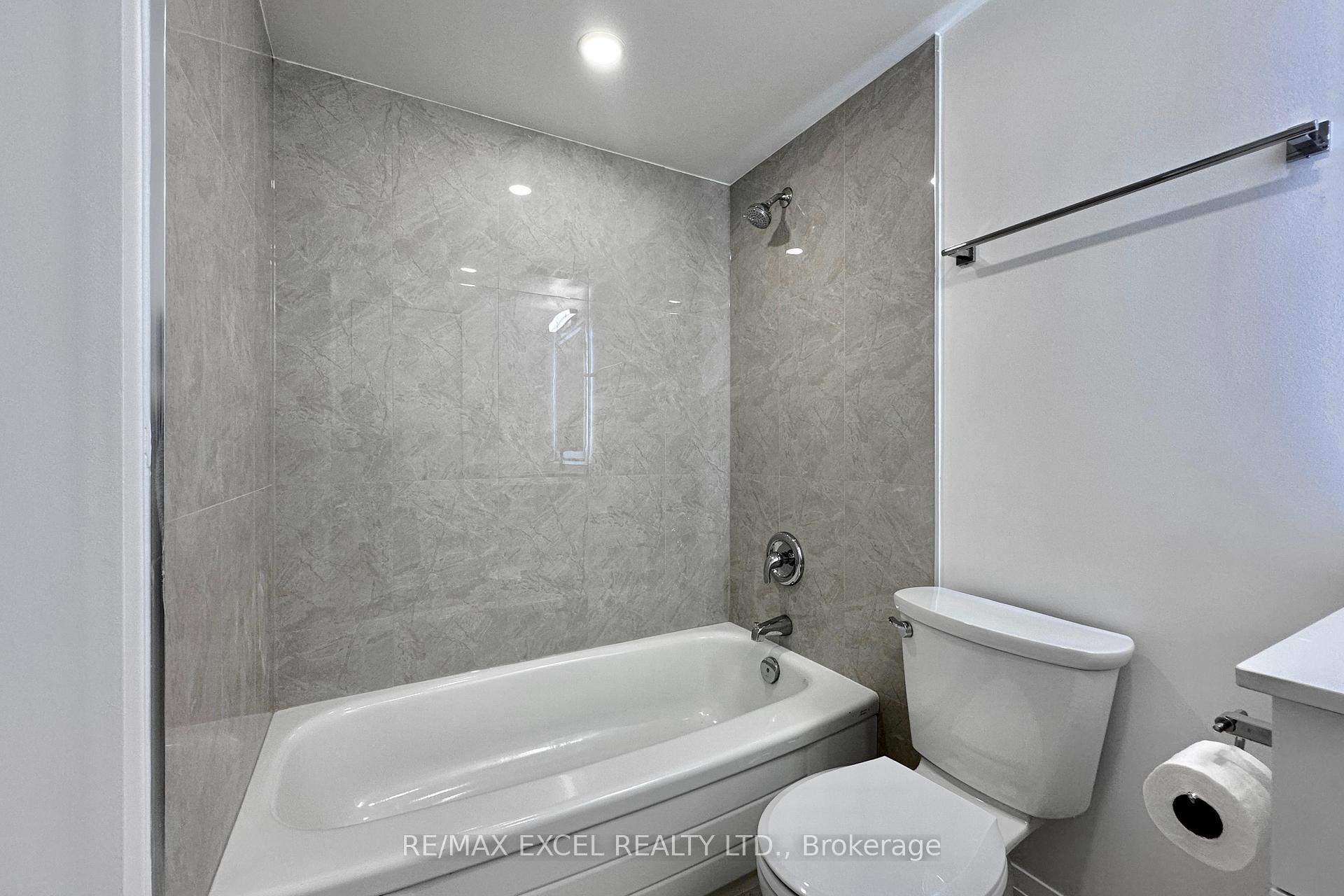 Photo 15 of Unit 708, 21 Overlea Boulevard, Toronto, Thorncliffe Park — HOMEH