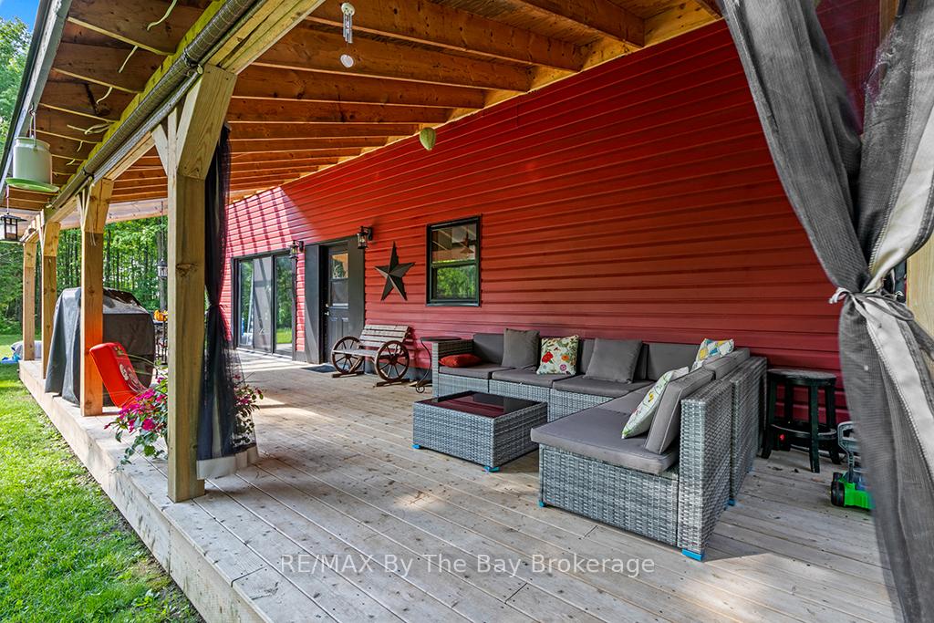Photo 3 of 600055 50 Side Road S, Chatsworth — HOMEH