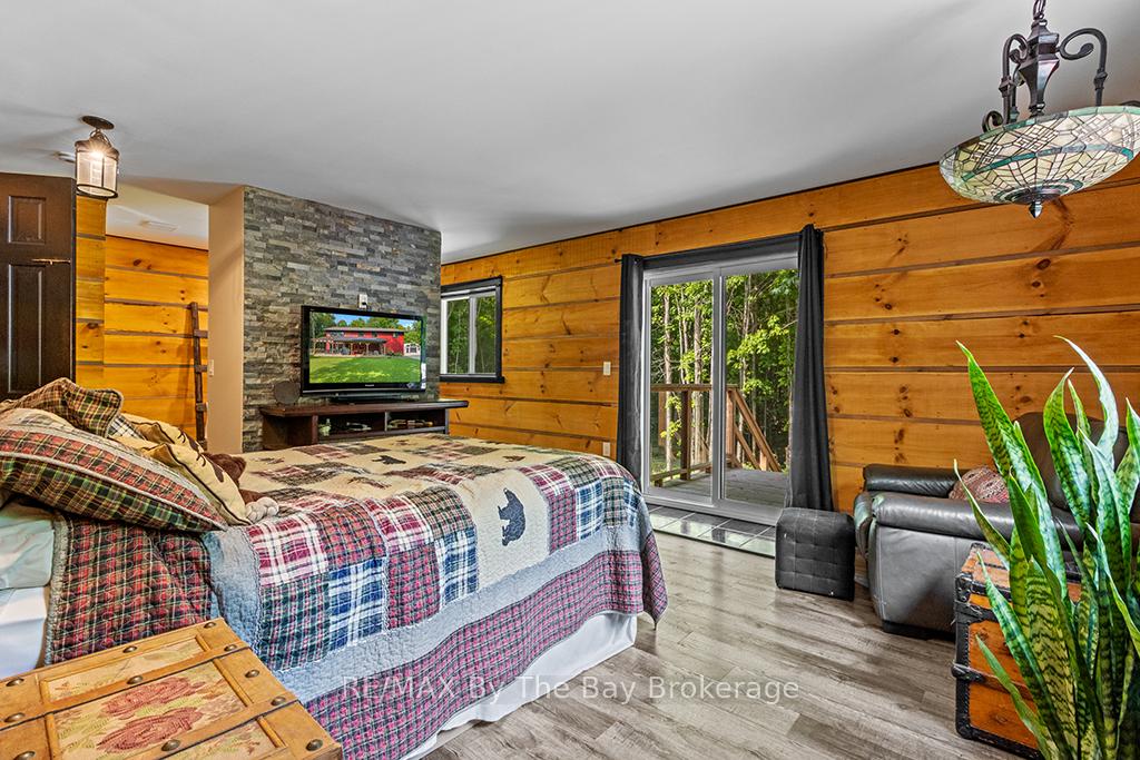 Photo 23 of 600055 50 Side Road S, Chatsworth — HOMEH