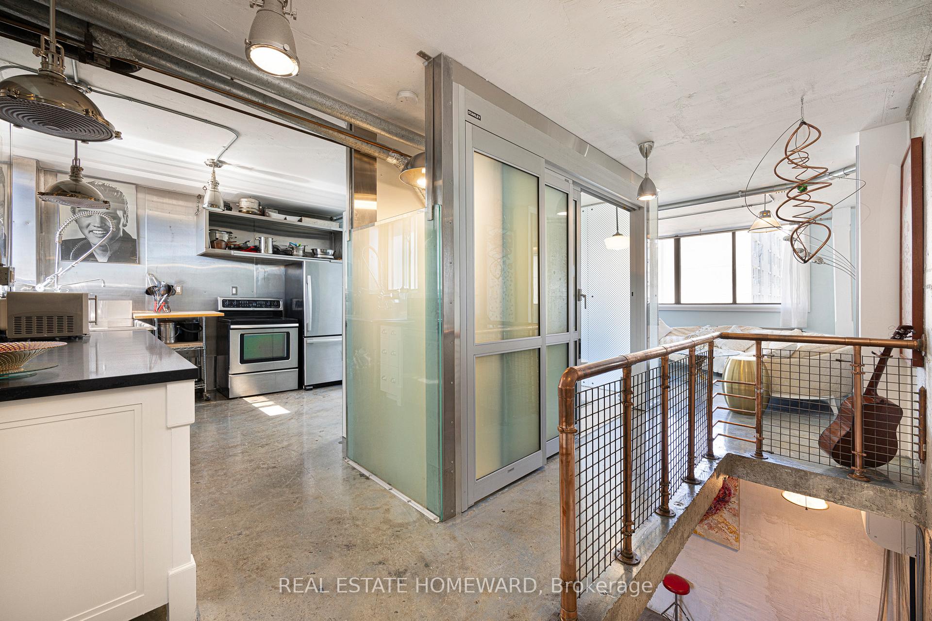 Front of Unit 702, 665 Kennedy Road