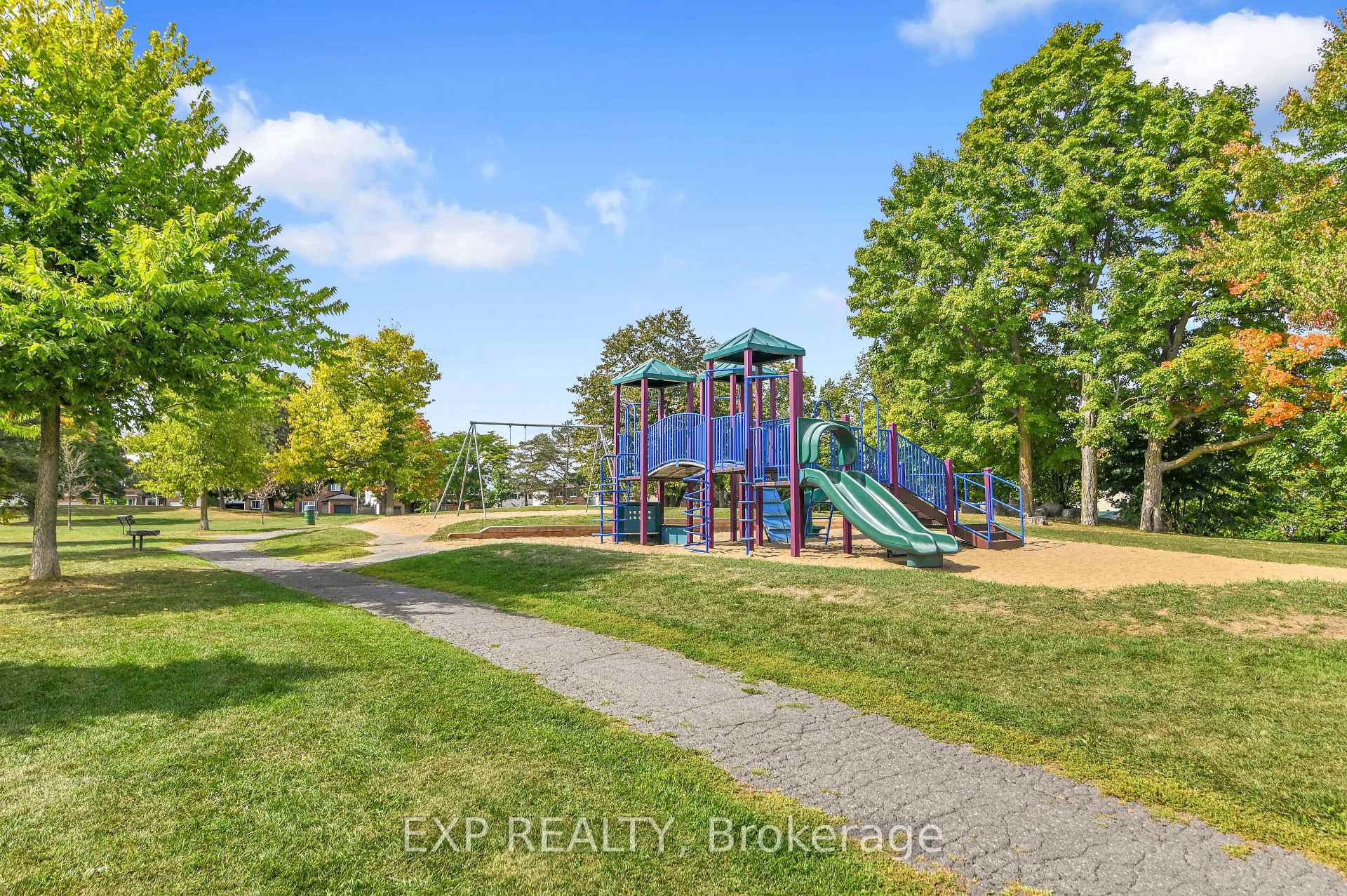 Photo 21 of 1962 Greenvale Lane, Ottawa, Chateauneuf — HOMEH