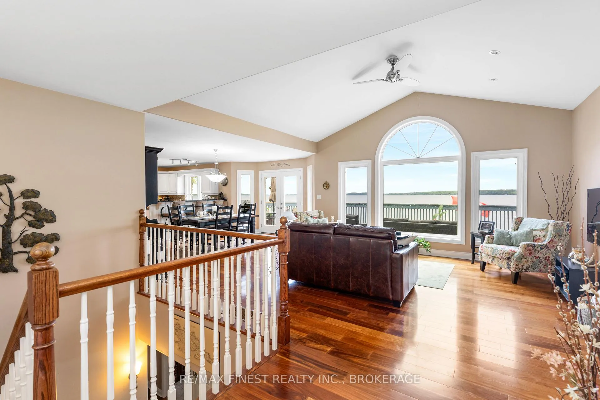Photo 5 of 121 Hickory Lane, Frontenac Islands, The Islands — HOMEH