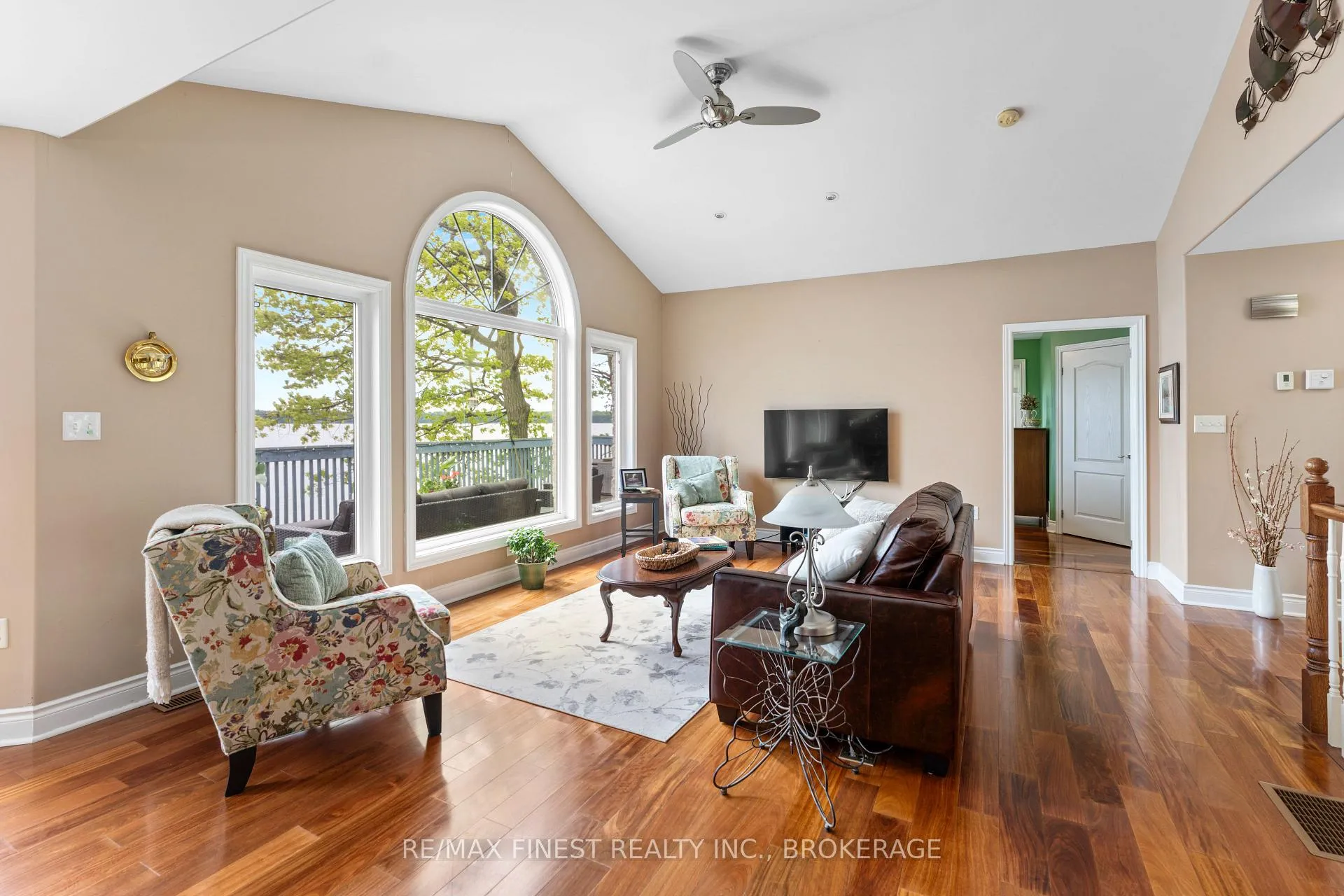 Photo 7 of 121 Hickory Lane, Frontenac Islands, The Islands — HOMEH