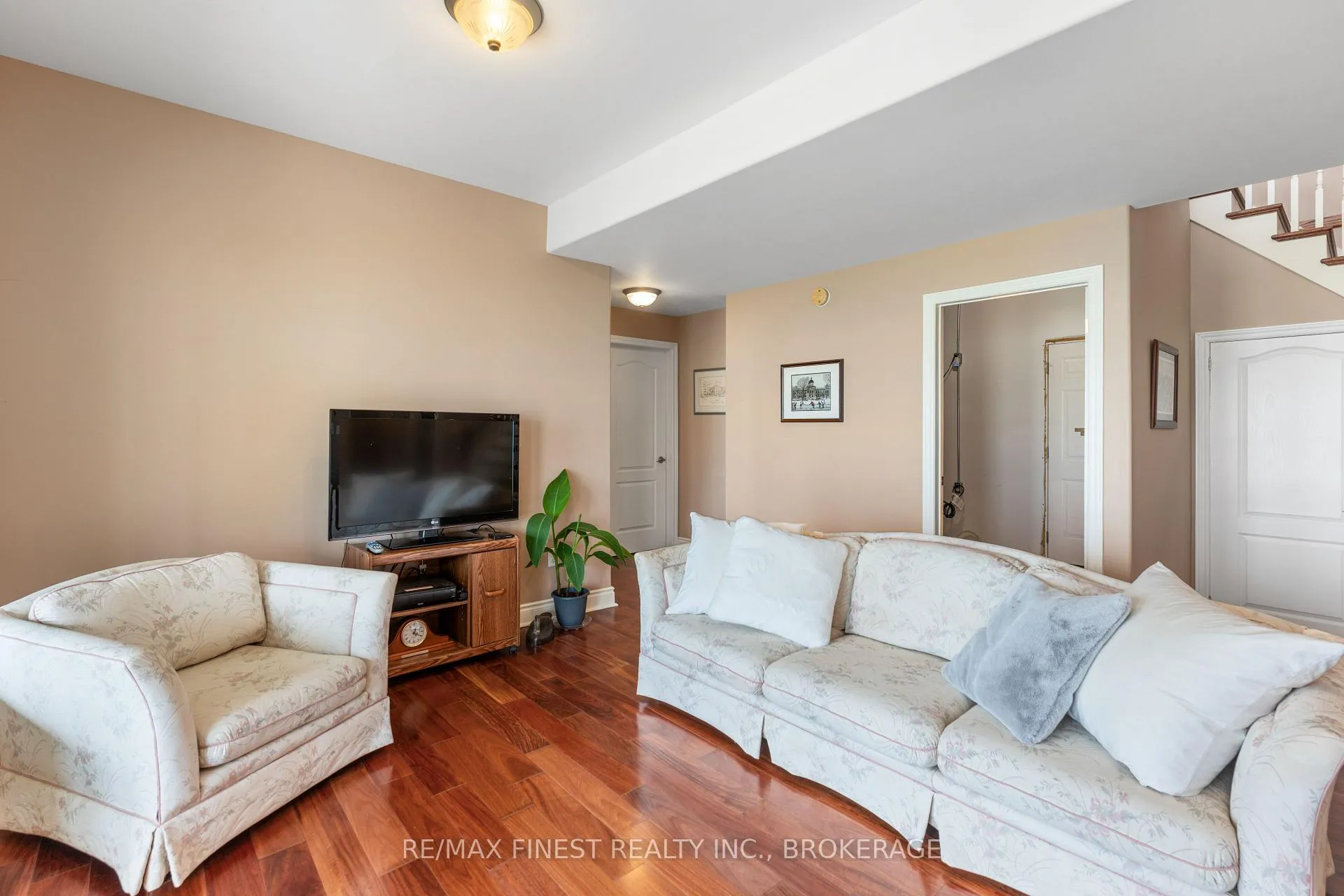 Photo 23 of 121 Hickory Lane, Frontenac Islands, The Islands — HOMEH