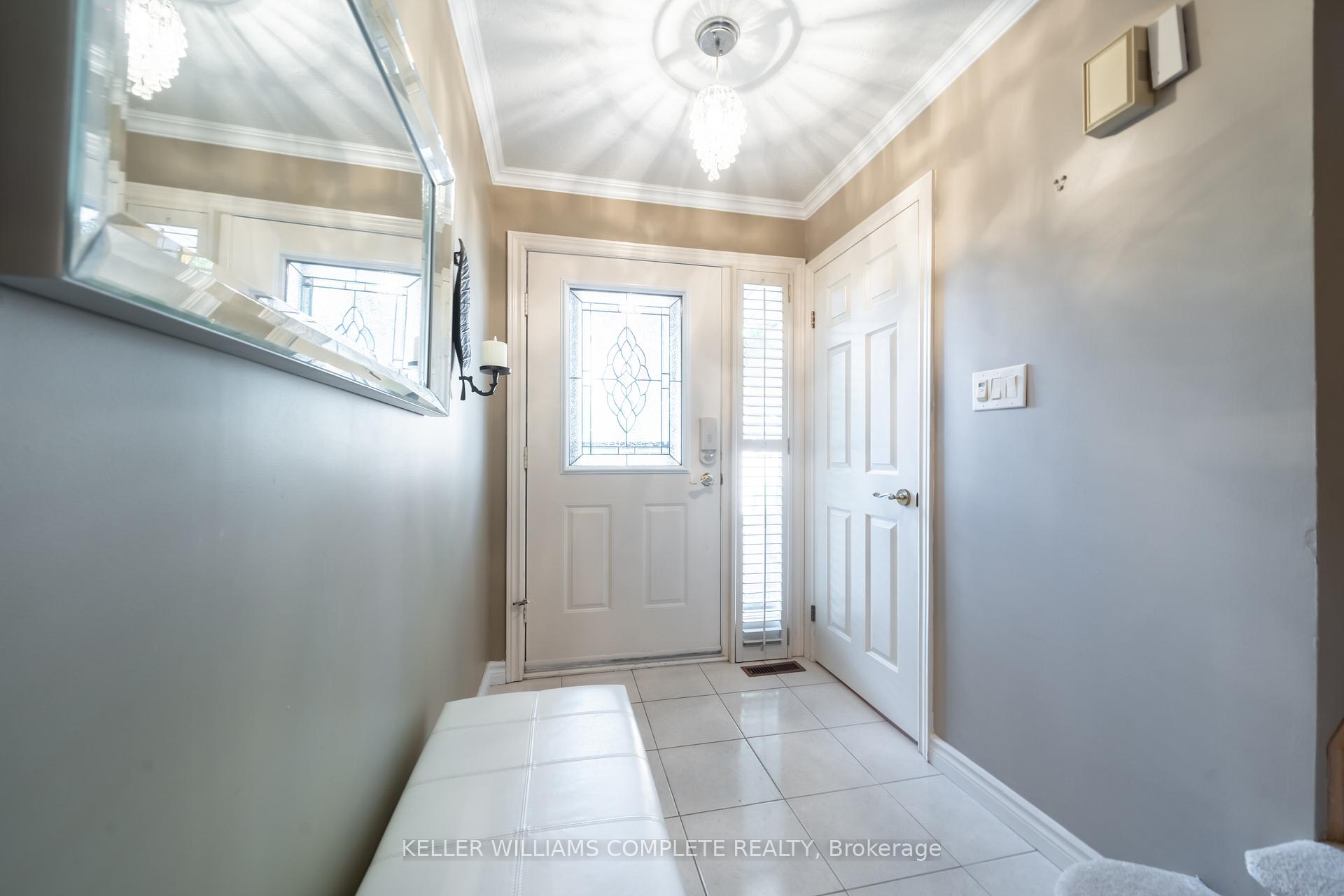 Photo 3 of Unit 6, 230 Meadowbrook Drive, Hamilton, Ancaster — HOMEH