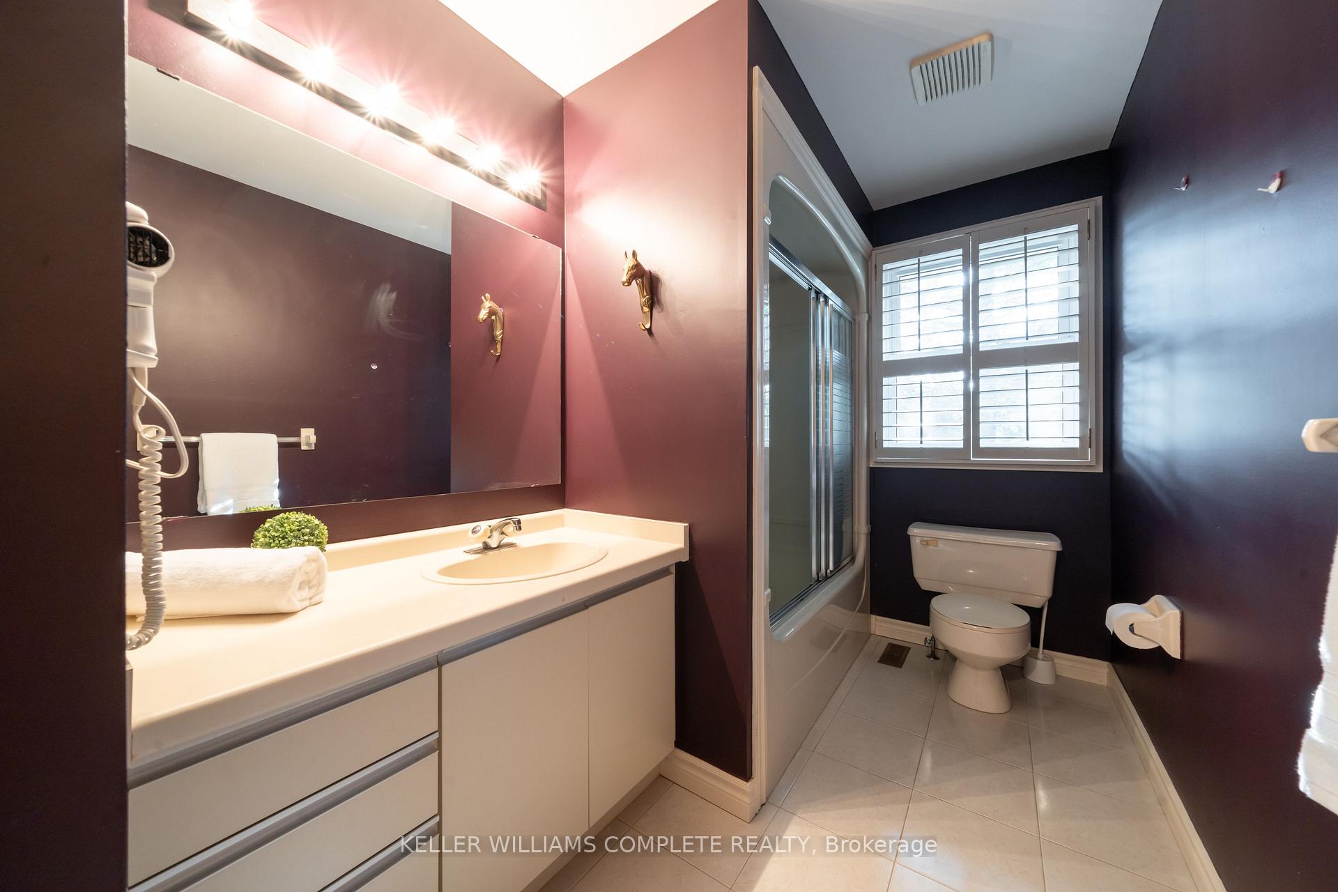 Photo 15 of Unit 6, 230 Meadowbrook Drive, Hamilton, Ancaster — HOMEH