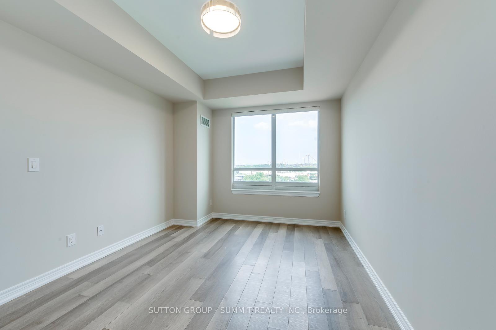 Photo 13 of Unit 804, 9255 Jane Street, Vaughan, Maple — HOMEH