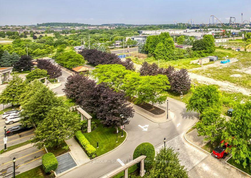 Photo 15 of Unit 804, 9255 Jane Street, Vaughan, Maple — HOMEH
