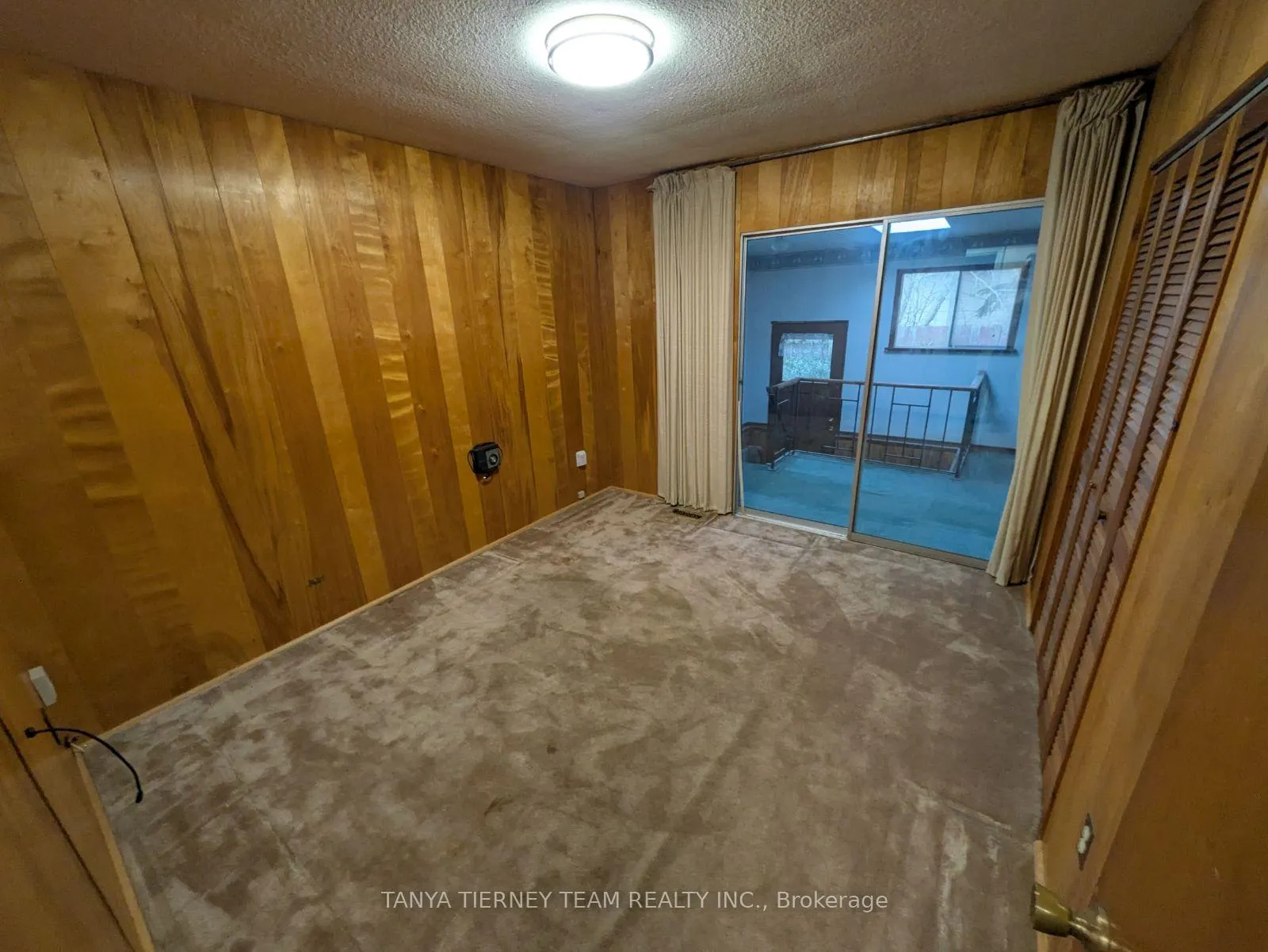 Photo 9 of 1864 Manning Road, Whitby, Blue Grass Meadows — HOMEH