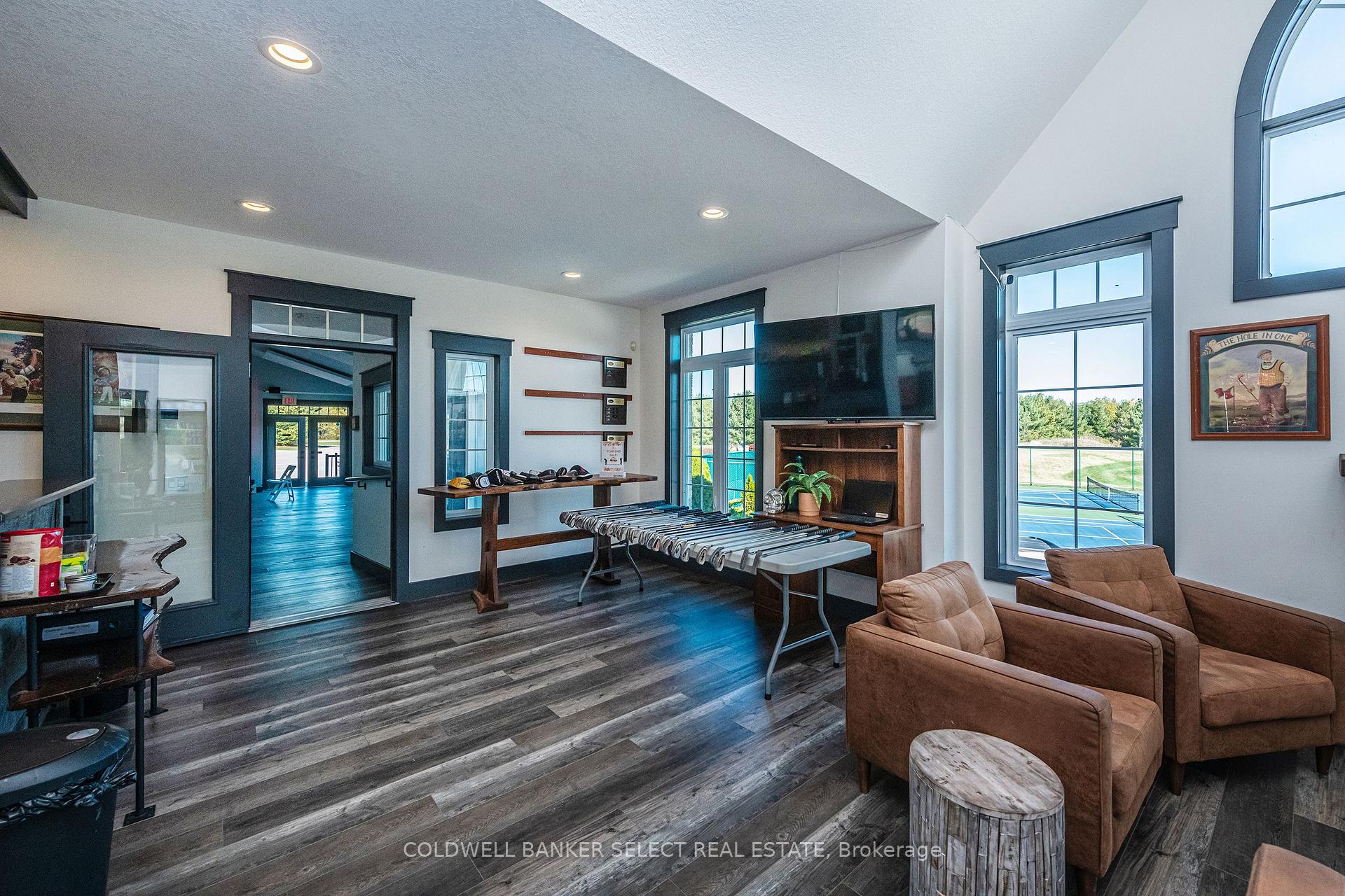 Photo 35 of Unit 5, 14 Zimmerman Drive, Caledon, Rural Caledon — HOMEH