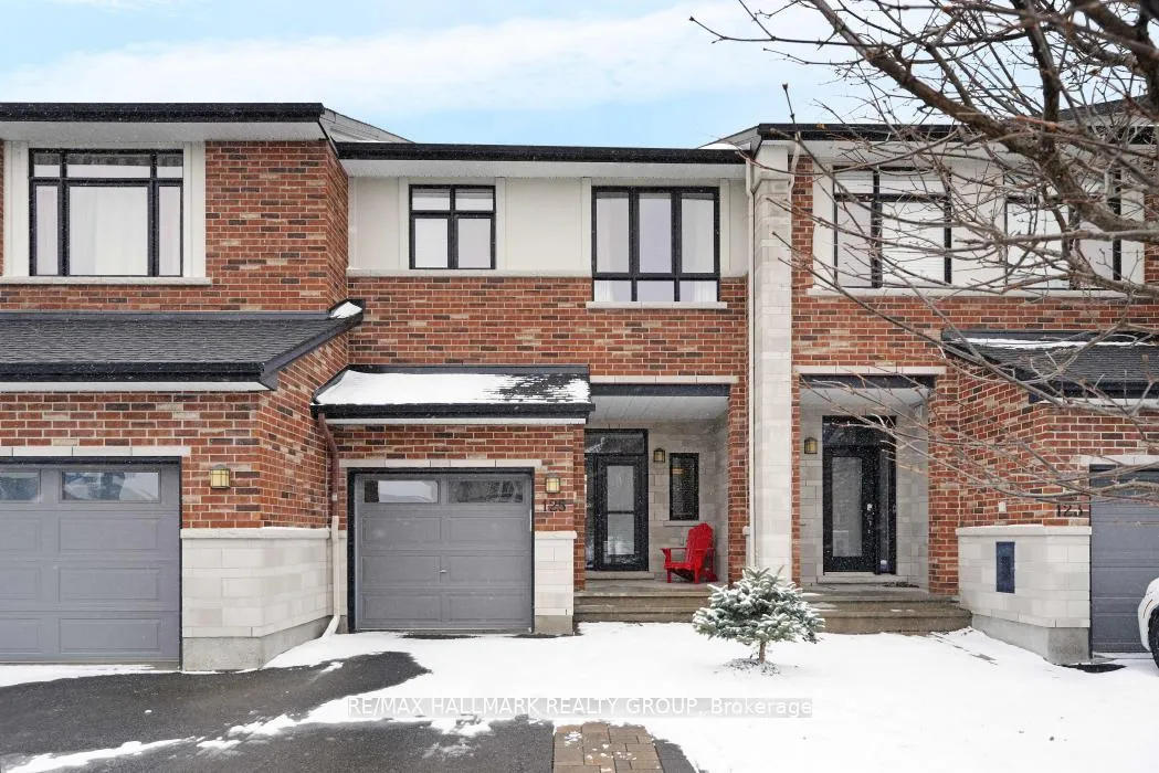 Photo 1 of 125 Watchhorn Grove, Ottawa, Riverside South — HOMEH