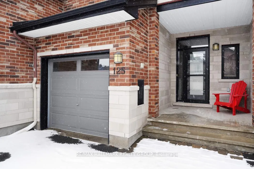 Photo 4 of 125 Watchhorn Grove, Ottawa, Riverside South — HOMEH