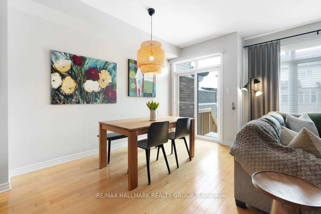 Photo 18 of 125 Watchhorn Grove, Ottawa, Riverside South — HOMEH