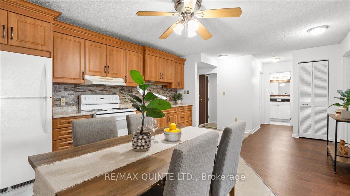 Photo 4 of Unit 106D, 223 North Park Street, Belleville, Belleville Ward — HOMEH