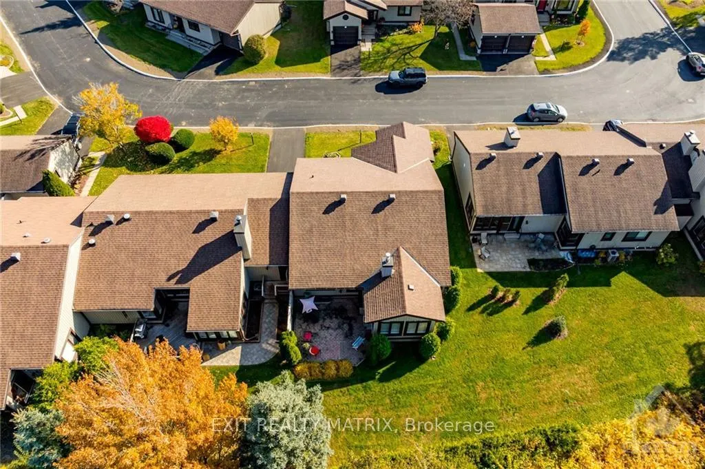 Photo 9 of 21 Glen Abbey Crescent, Ottawa, Stittsville (Central) — HOMEH