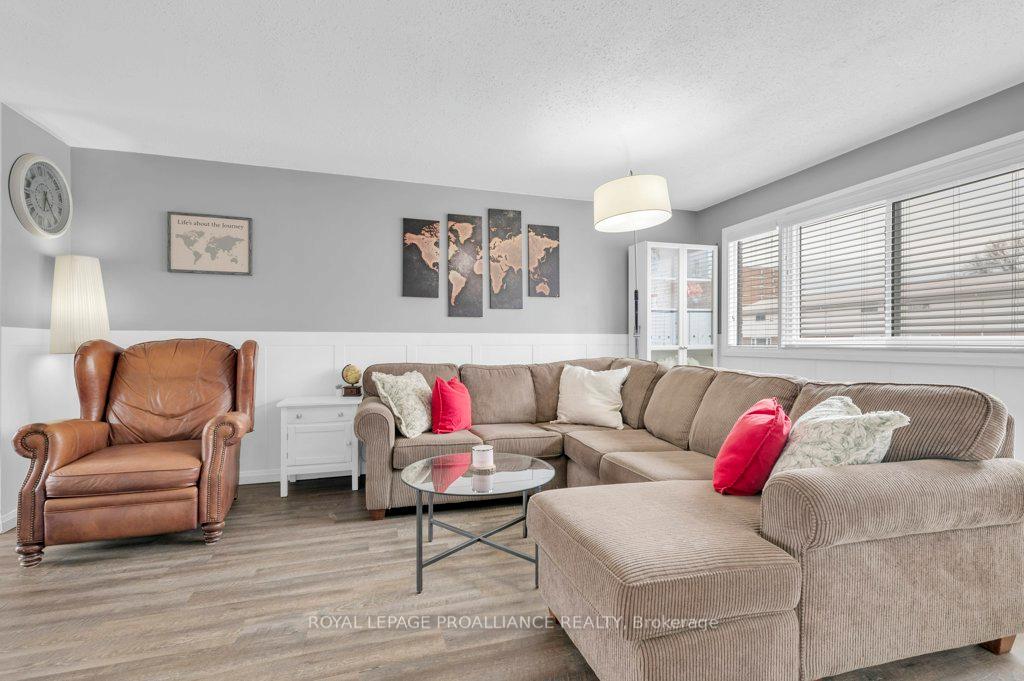 Photo 8 of 41 O'Hare Street, Belleville, Belleville Ward — HOMEH