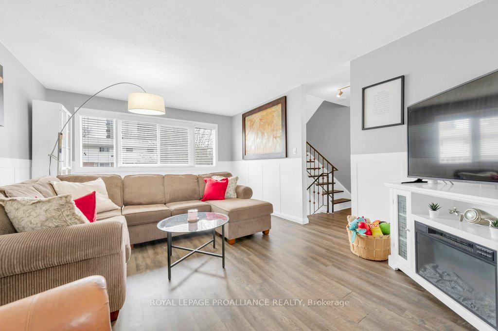 Photo 12 of 41 O'Hare Street, Belleville, Belleville Ward — HOMEH