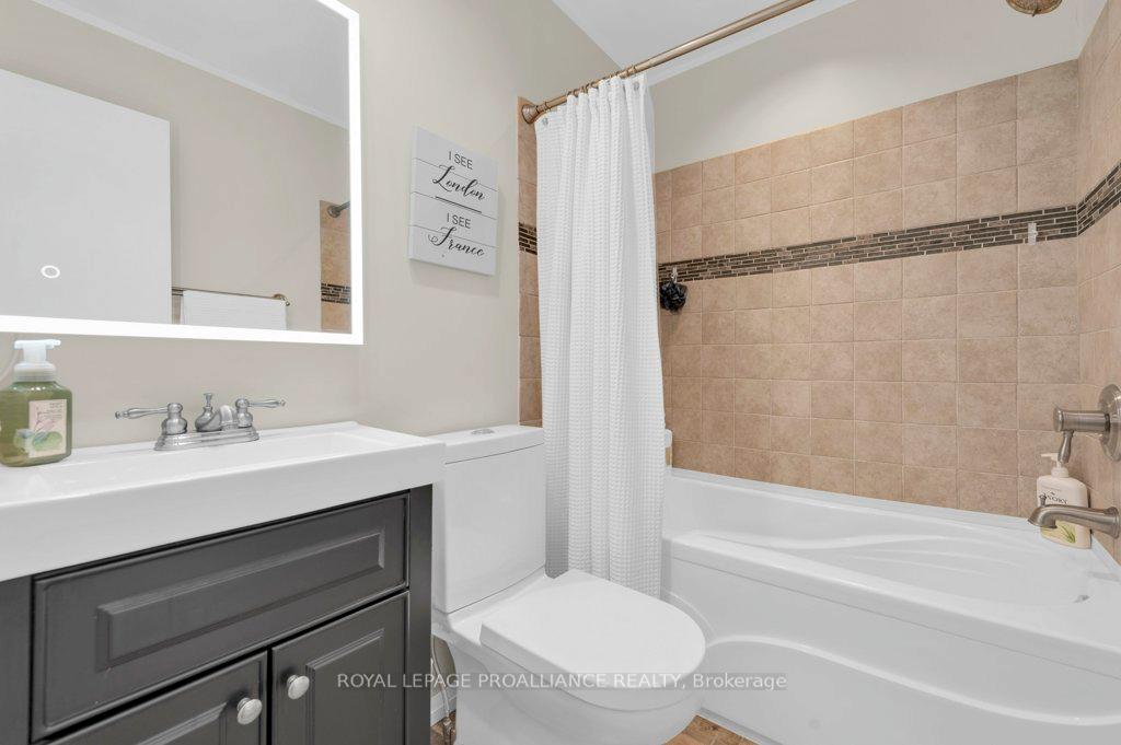 Photo 21 of 41 O'Hare Street, Belleville, Belleville Ward — HOMEH