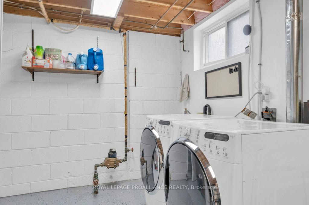 Photo 25 of 41 O'Hare Street, Belleville, Belleville Ward — HOMEH