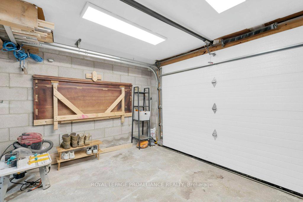 Photo 26 of 41 O'Hare Street, Belleville, Belleville Ward — HOMEH
