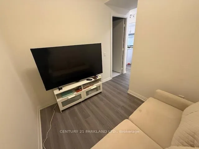 Photo 5 of Unit 1208, 8960 Jane Street, Vaughan, Vellore Village — HOMEH