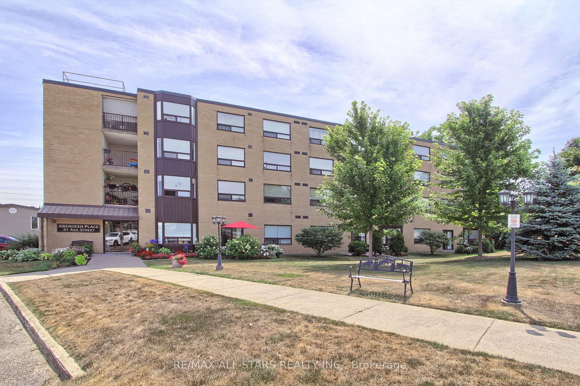 Front of Unit 103, 41 Ash Street