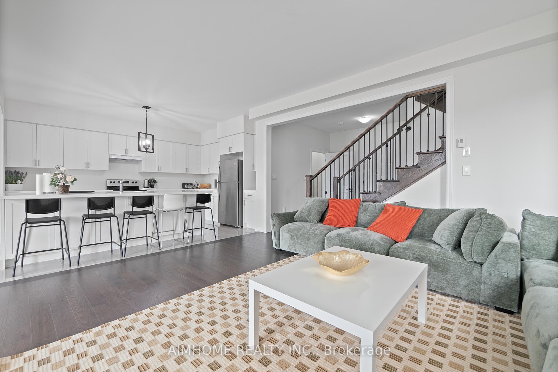 Photo 7 of 86 Gilham Way, Brant, Paris — HOMEH