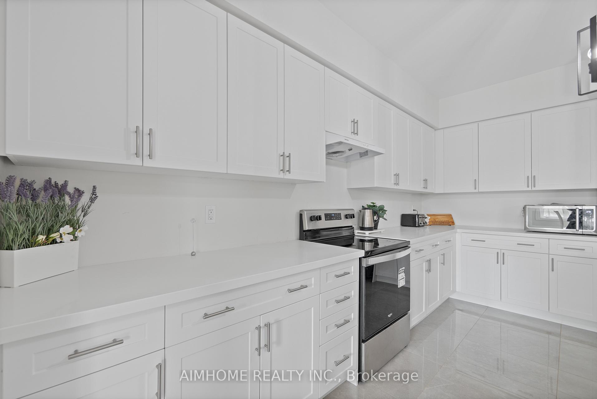 Photo 9 of 86 Gilham Way, Brant, Paris — HOMEH