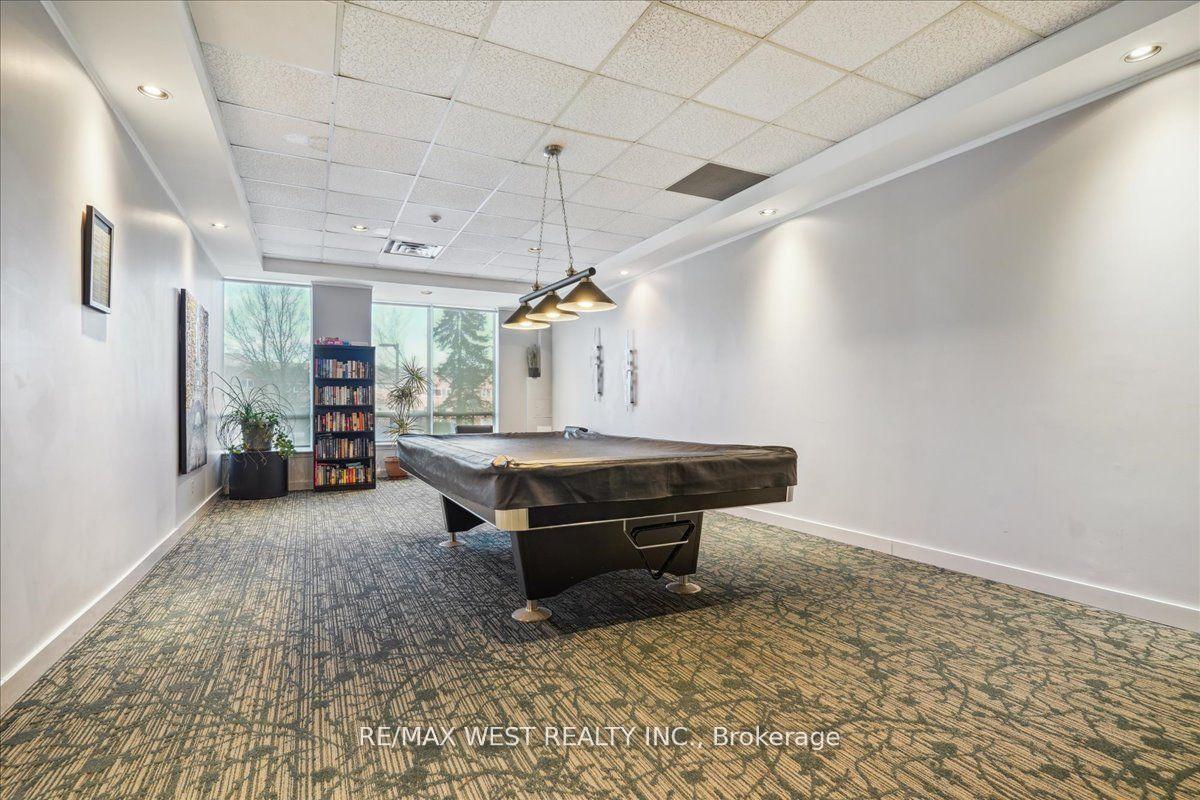 Photo 4 of Unit 604, 711 Rossland Road E, Whitby, Pringle Creek — HOMEH