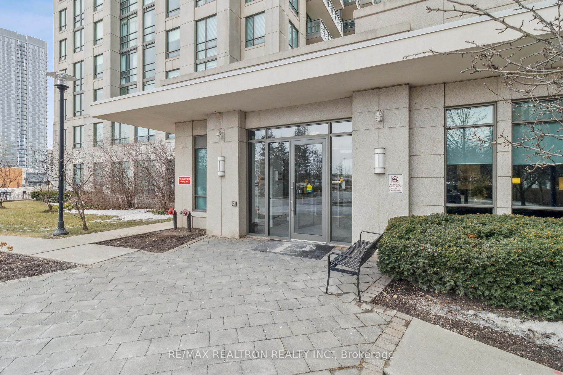 Photo 5 of Unit 503, 100 Promenade Circle, Vaughan, Brownridge — HOMEH