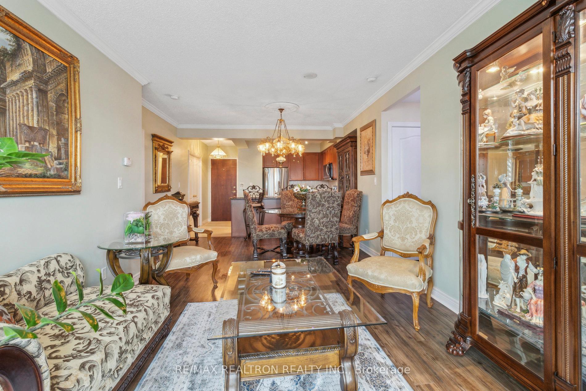 Photo 14 of Unit 503, 100 Promenade Circle, Vaughan, Brownridge — HOMEH