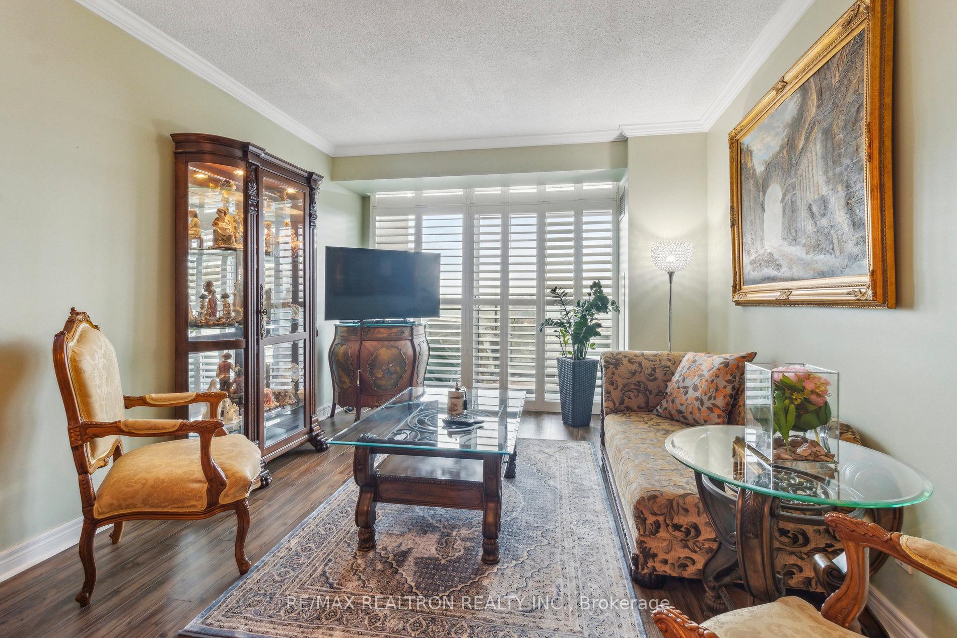 Photo 16 of Unit 503, 100 Promenade Circle, Vaughan, Brownridge — HOMEH