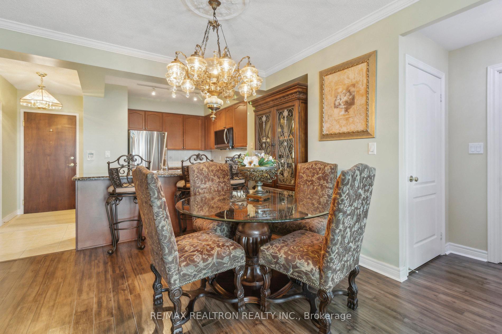 Photo 17 of Unit 503, 100 Promenade Circle, Vaughan, Brownridge — HOMEH