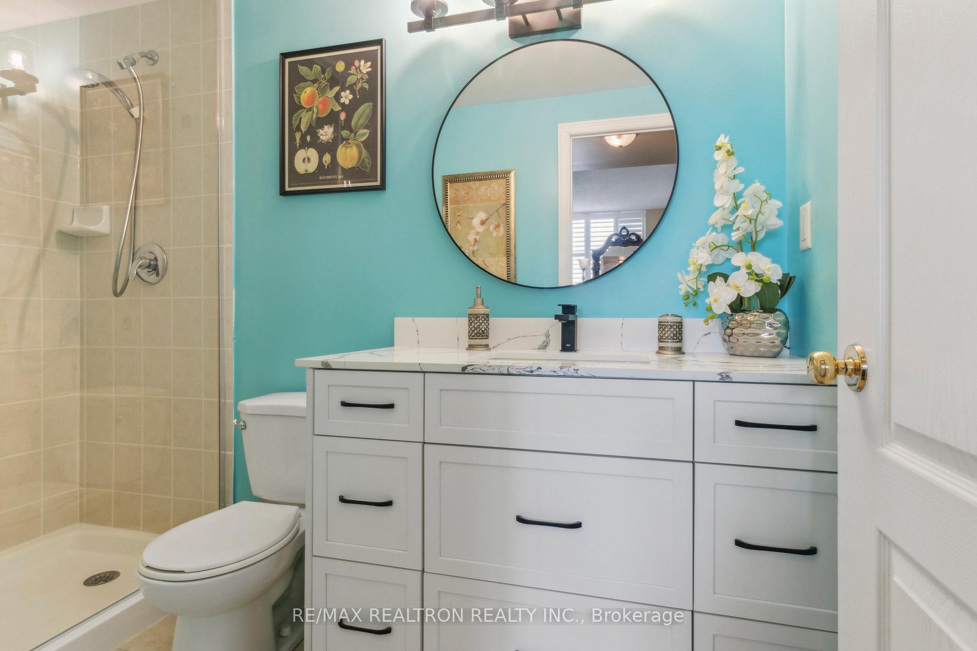 Photo 33 of Unit 503, 100 Promenade Circle, Vaughan, Brownridge — HOMEH