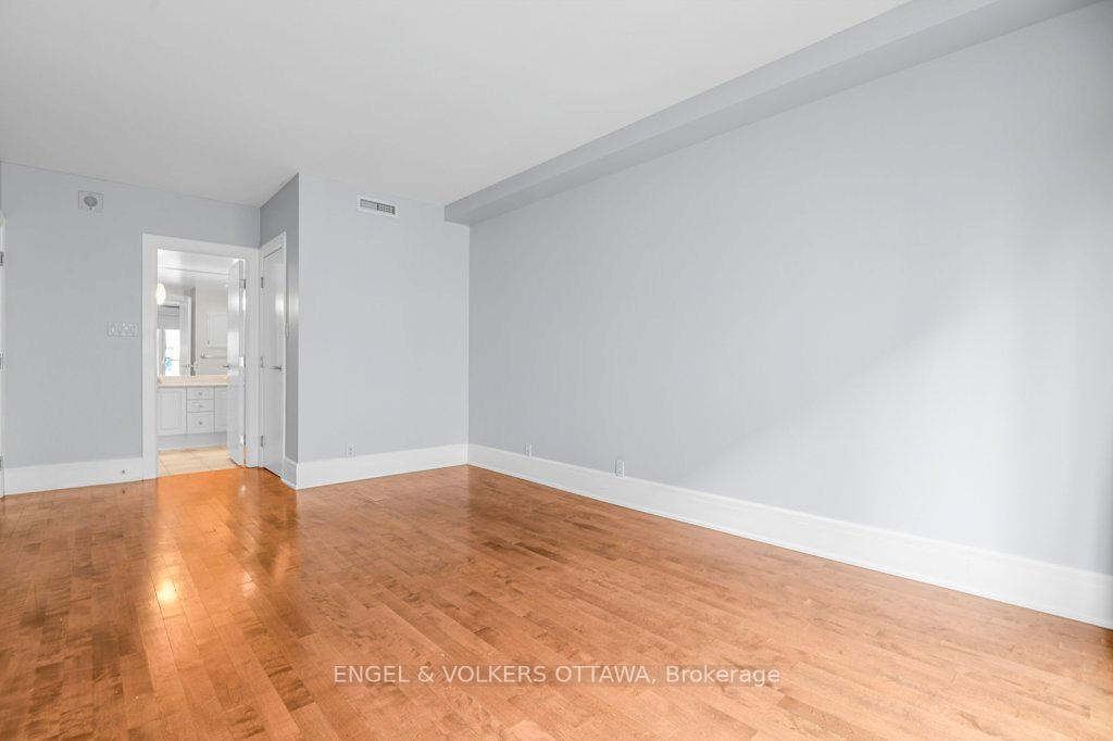 Photo 27 of Unit 708, 700 Sussex Drive, Ottawa, Lower Town/Byward Market — HOMEH