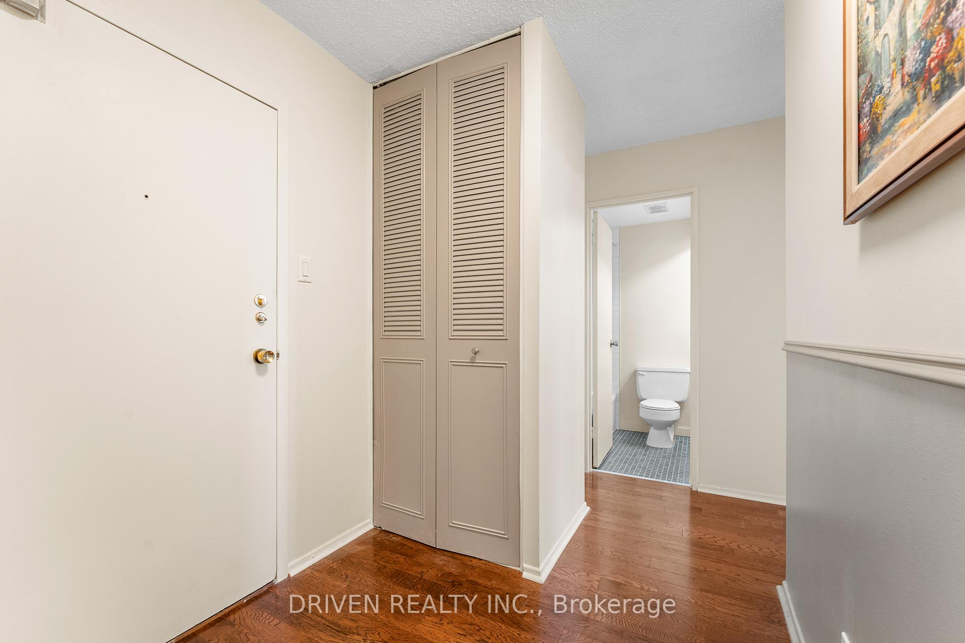 Photo 4 of Unit 803, 1285 Cahill Drive, Ottawa, South Keys — HOMEH