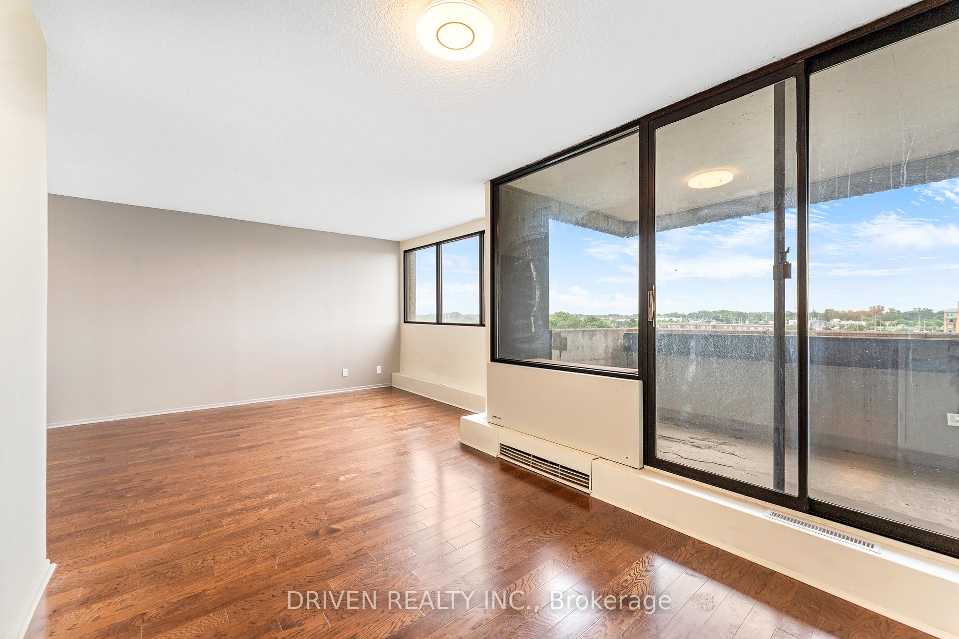 Photo 10 of Unit 803, 1285 Cahill Drive, Ottawa, South Keys — HOMEH