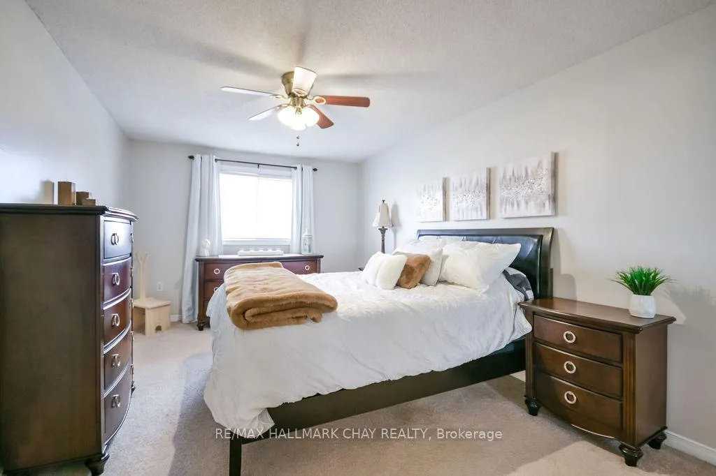 Photo 16 of 14 Evergreen Court, Barrie, Ardagh — HOMEH