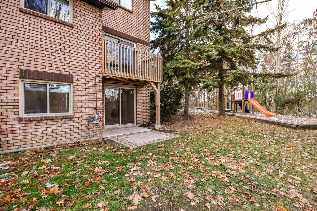 Photo 34 of 14 Evergreen Court, Barrie, Ardagh — HOMEH