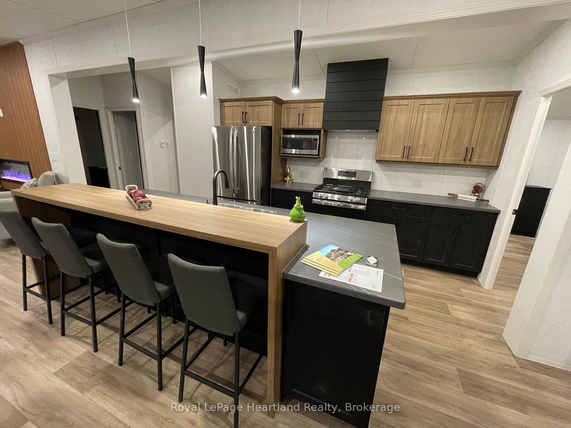 Photo 4 of 306 Black Spruce Drive, Central Huron, Goderich — HOMEH