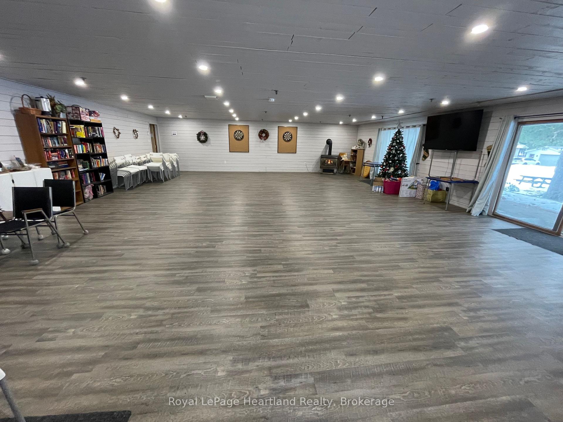 Photo 18 of 306 Black Spruce Drive, Central Huron, Goderich — HOMEH