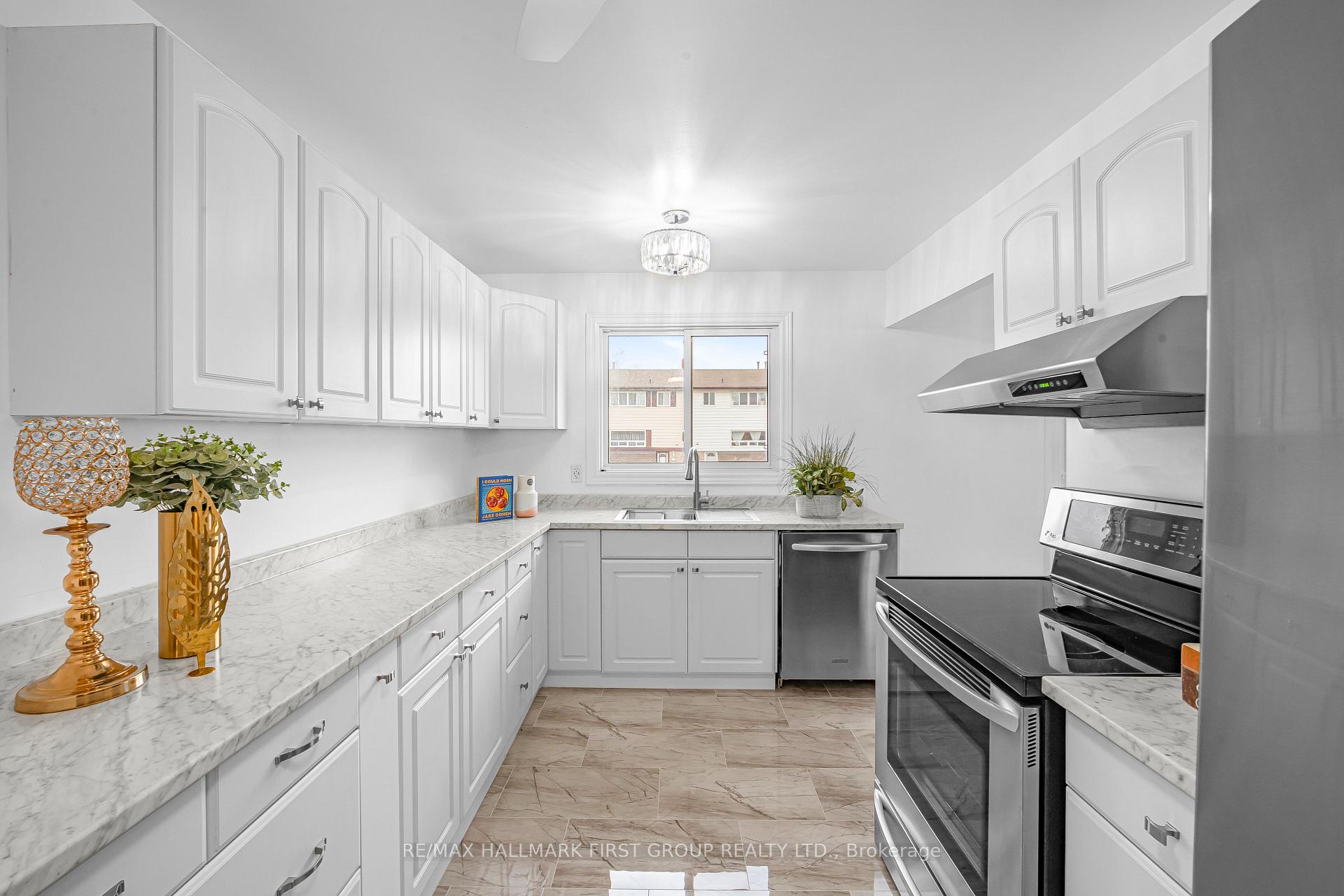 Photo 4 of Unit 73, 966 Adelaide Avenue E, Oshawa, Eastdale — HOMEH