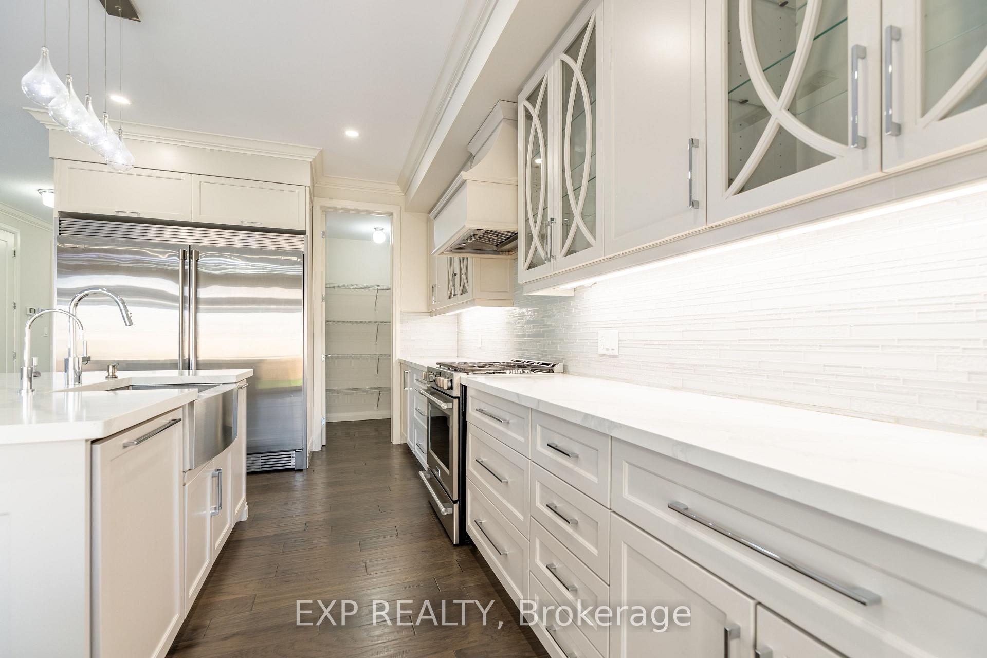 Photo 12 of Unit 7, 35 Midhurst Heights, Hamilton, Stoney Creek Mountain — HOMEH