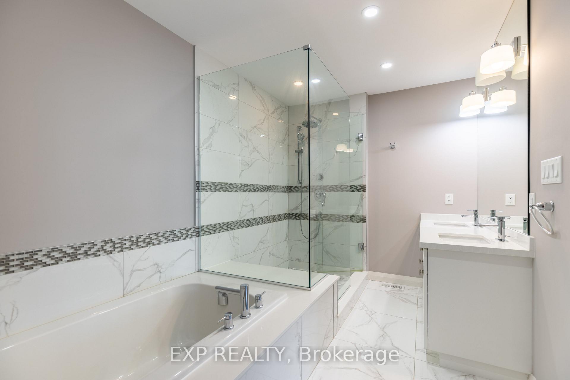 Photo 18 of Unit 7, 35 Midhurst Heights, Hamilton, Stoney Creek Mountain — HOMEH