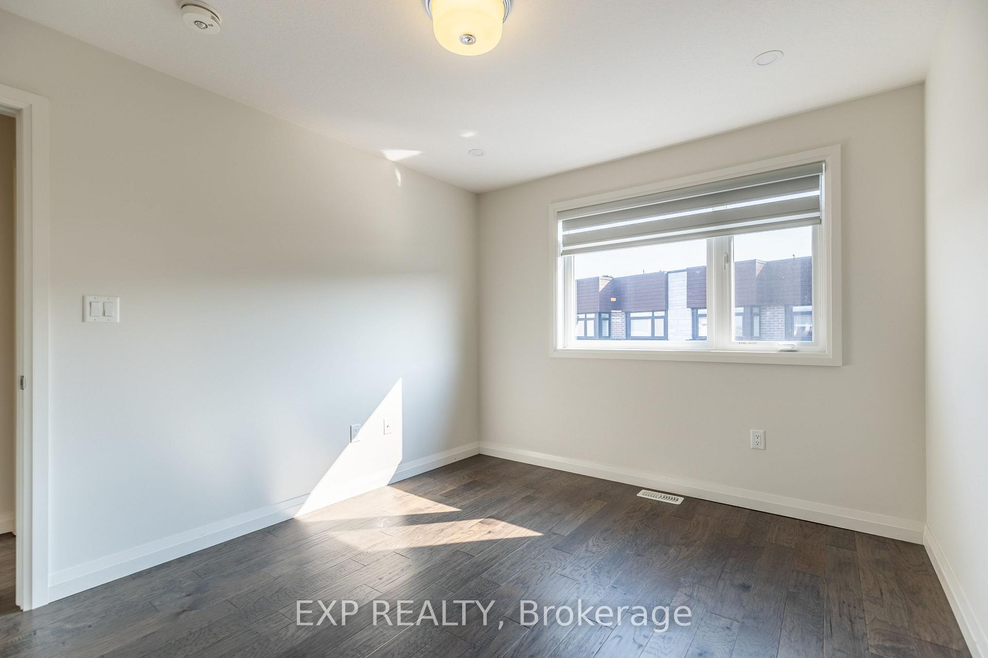 Photo 21 of Unit 7, 35 Midhurst Heights, Hamilton, Stoney Creek Mountain — HOMEH